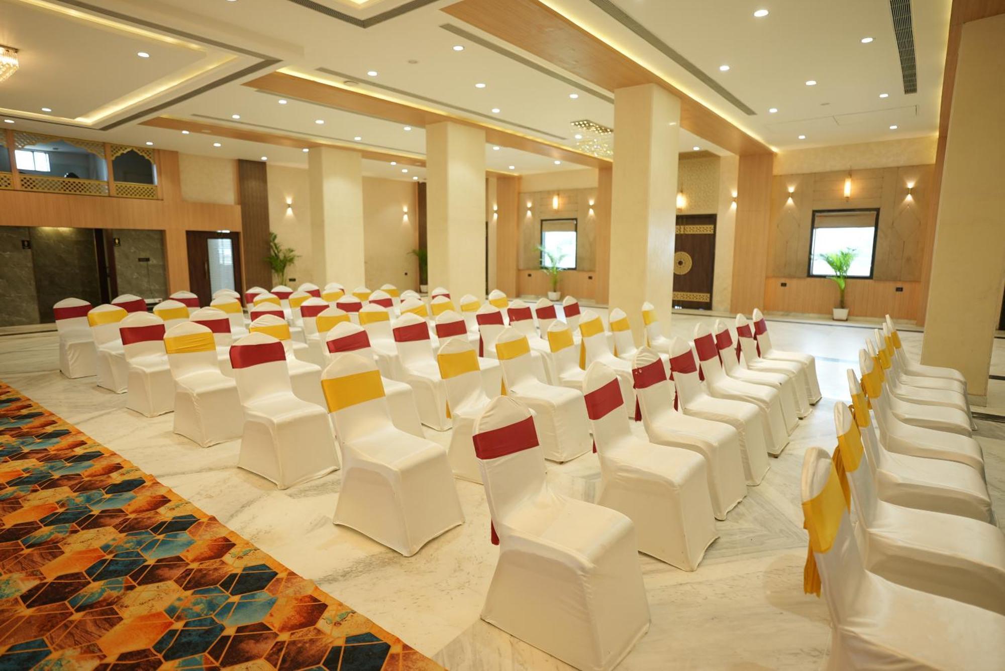 Palak Palace Hotels And Resort Bhopal Eksteriør billede