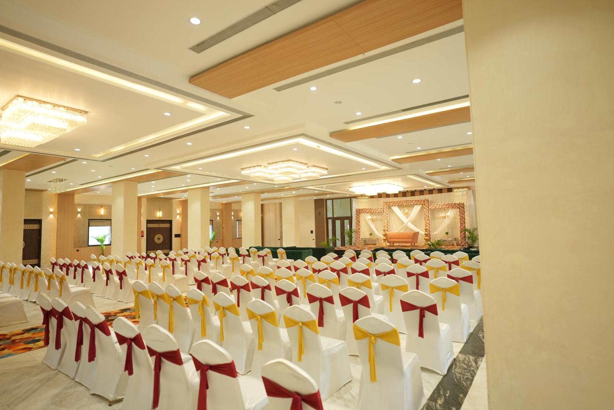 Palak Palace Hotels And Resort Bhopal Eksteriør billede