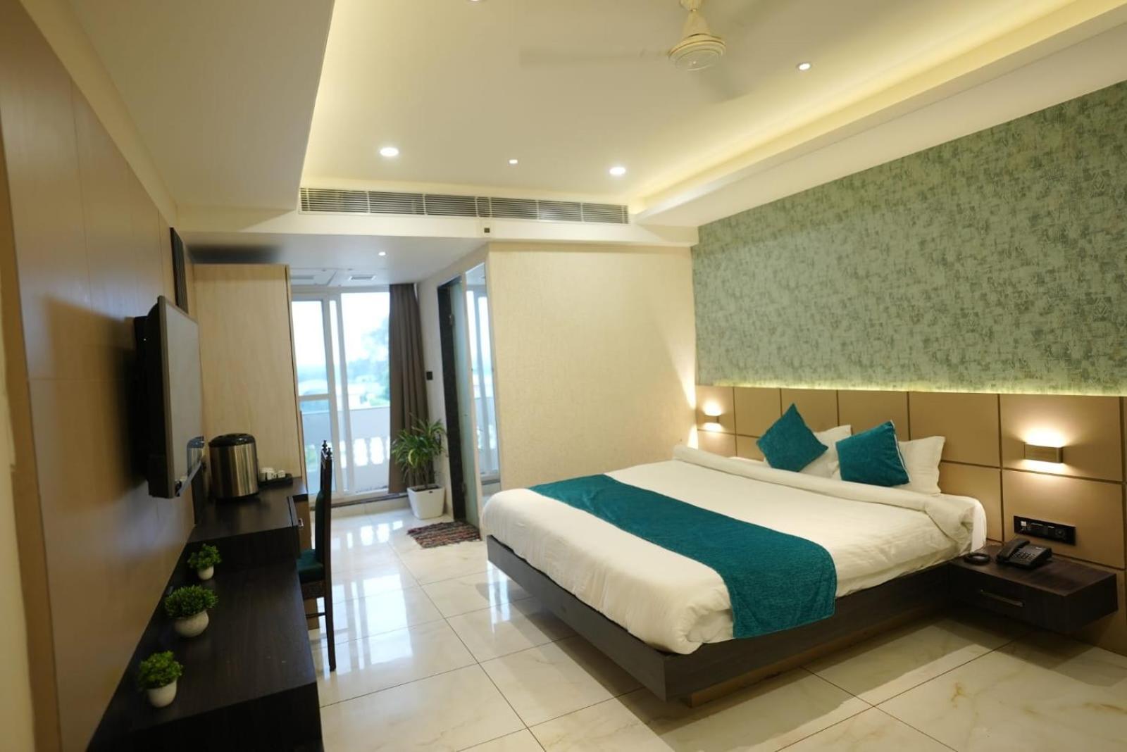 Palak Palace Hotels And Resort Bhopal Eksteriør billede